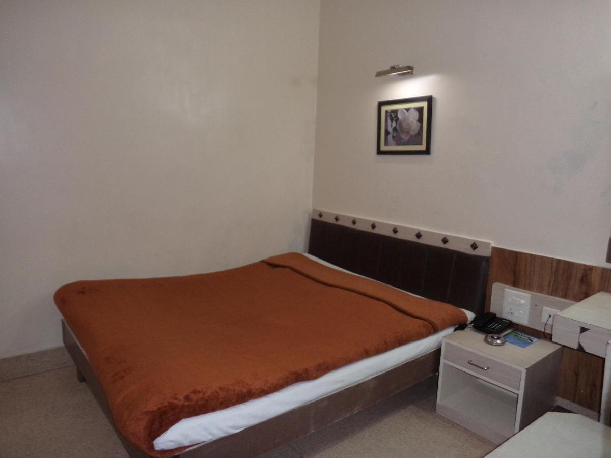 Hotel Monsoon Shillong Zewnętrze zdjęcie