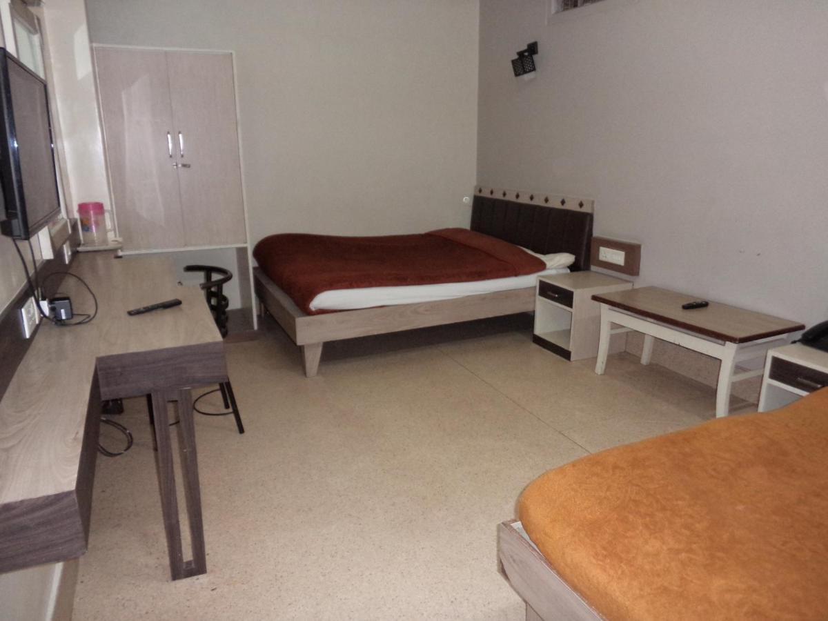 Hotel Monsoon Shillong Zewnętrze zdjęcie