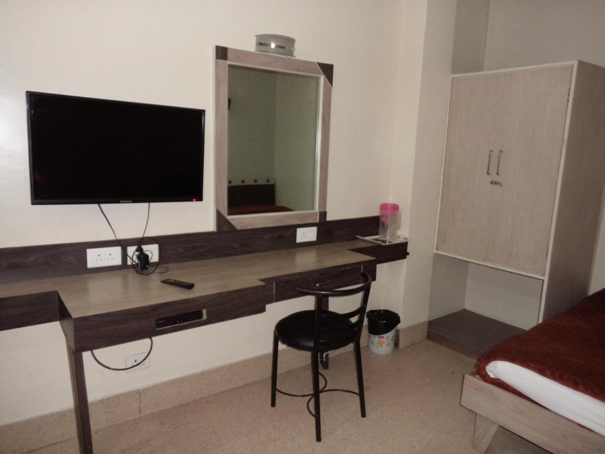 Hotel Monsoon Shillong Zewnętrze zdjęcie